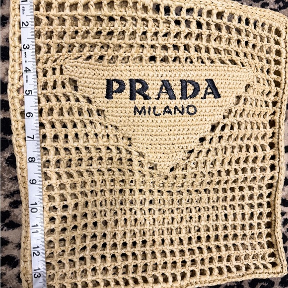New Prada Crochet Triangle Embroidered Raffia Tote Bag - Picture 13 of 16